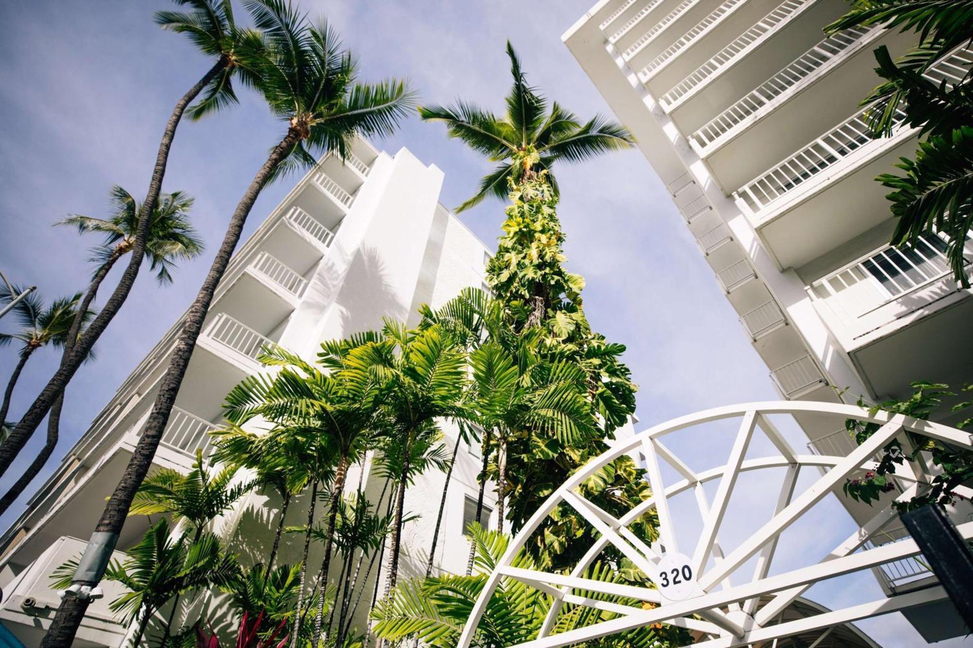 Oasis Hotel Waikiki Honolulu Exterior photo